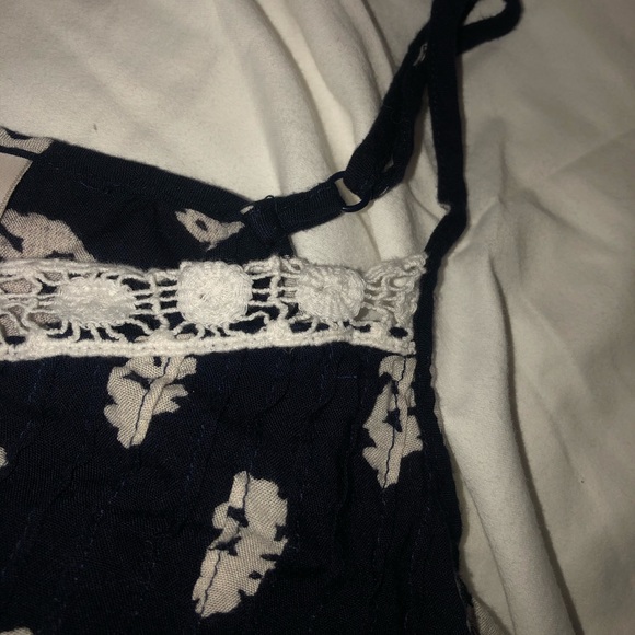 Tank top - Picture 3 of 3